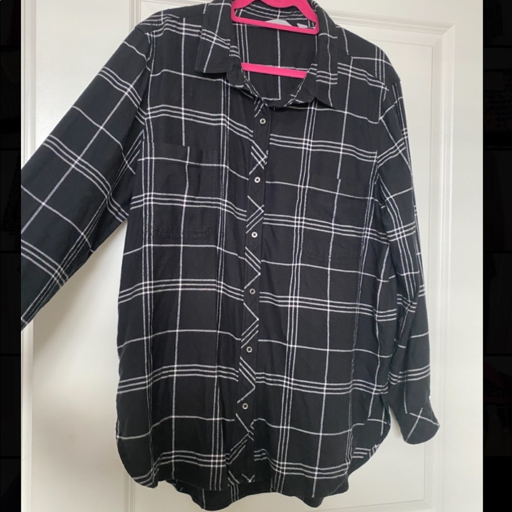 Athleta Black and White Flannel